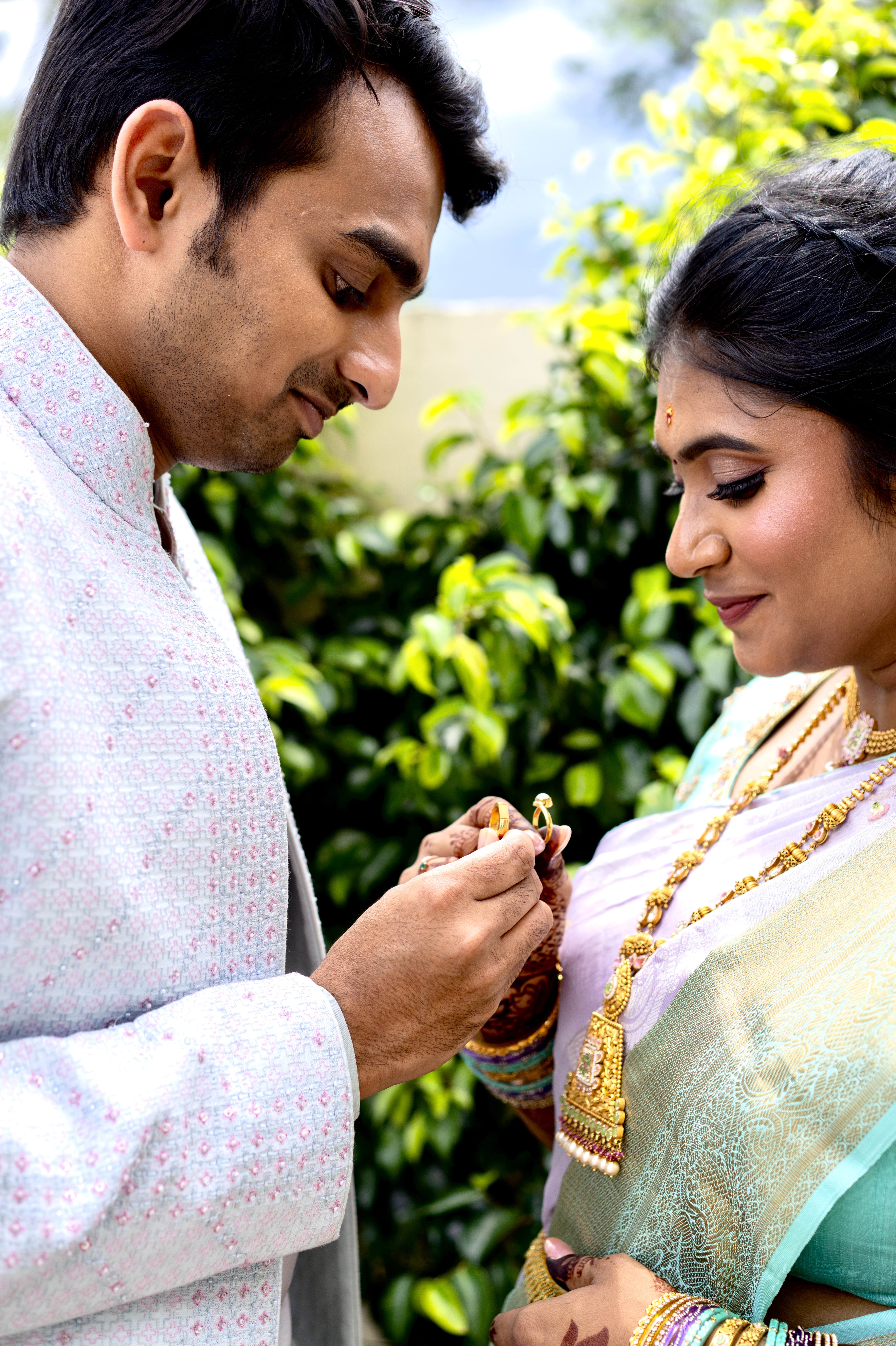 Ring exchange close-up